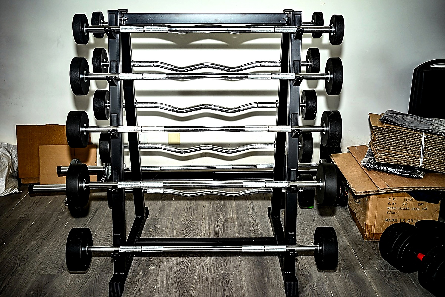 Barbell bar range available for managed B2B programs