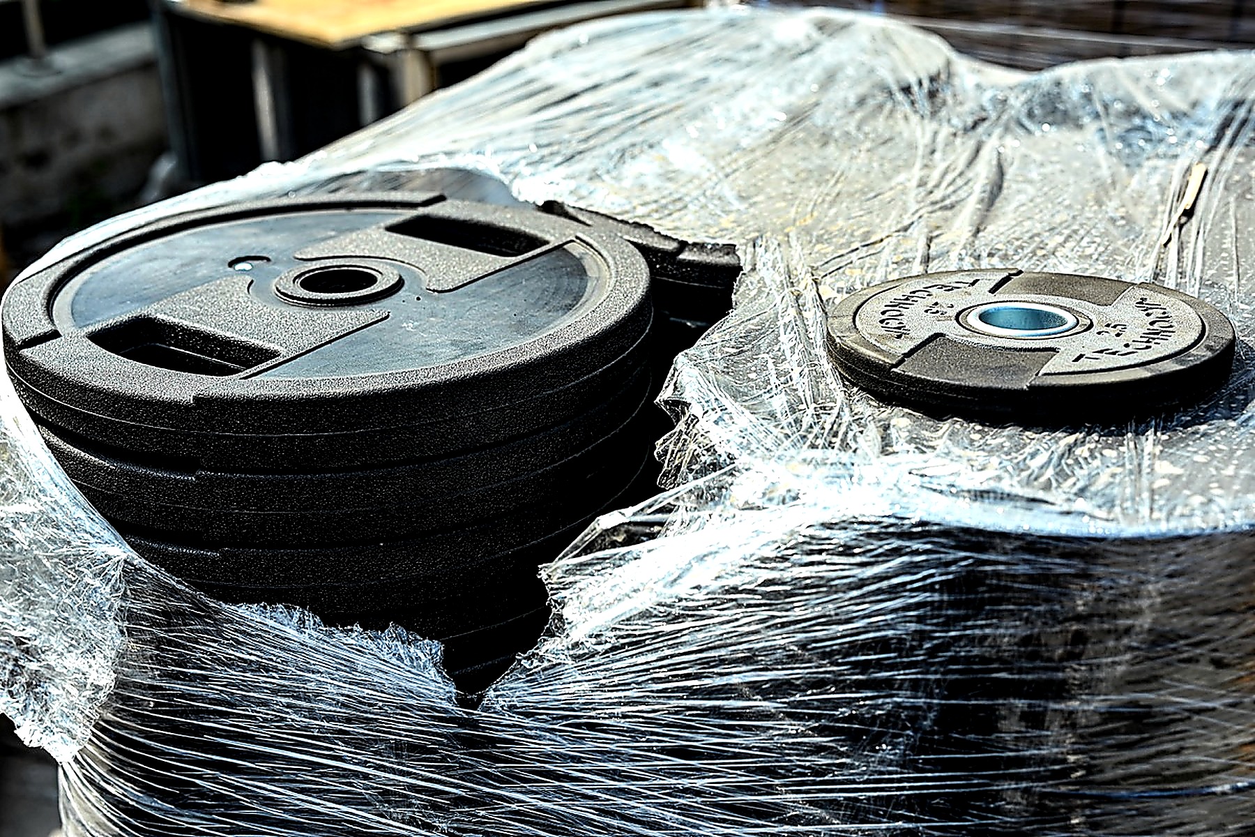 Multiple weight plate styles available for managed B2B programs
